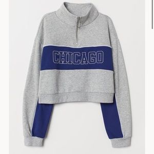 H&M Cropped Sweatshirt/ Top